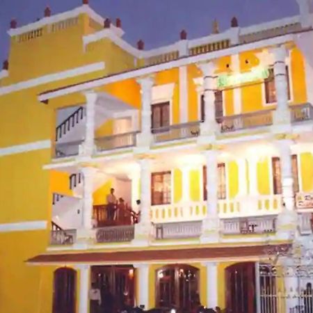 Hotel Soorya Heritage Inn Пондичерри Экстерьер фото